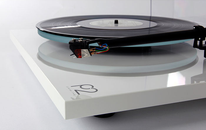 Rega Planar 2 Turntable | SKY by Gramophone