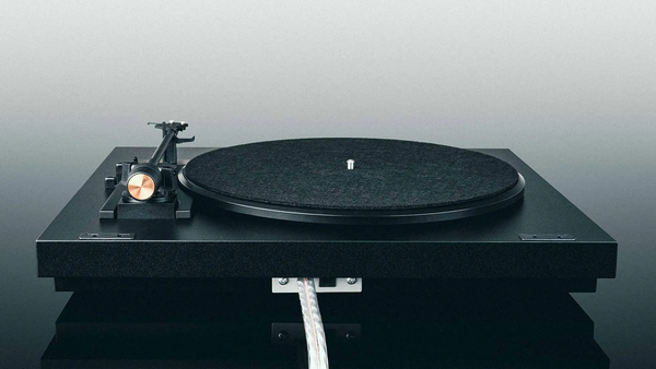 Projector Turntable Pro-Ject Automat A1 Automatic Turntable with Ultra-Light-Mass Aluminum
